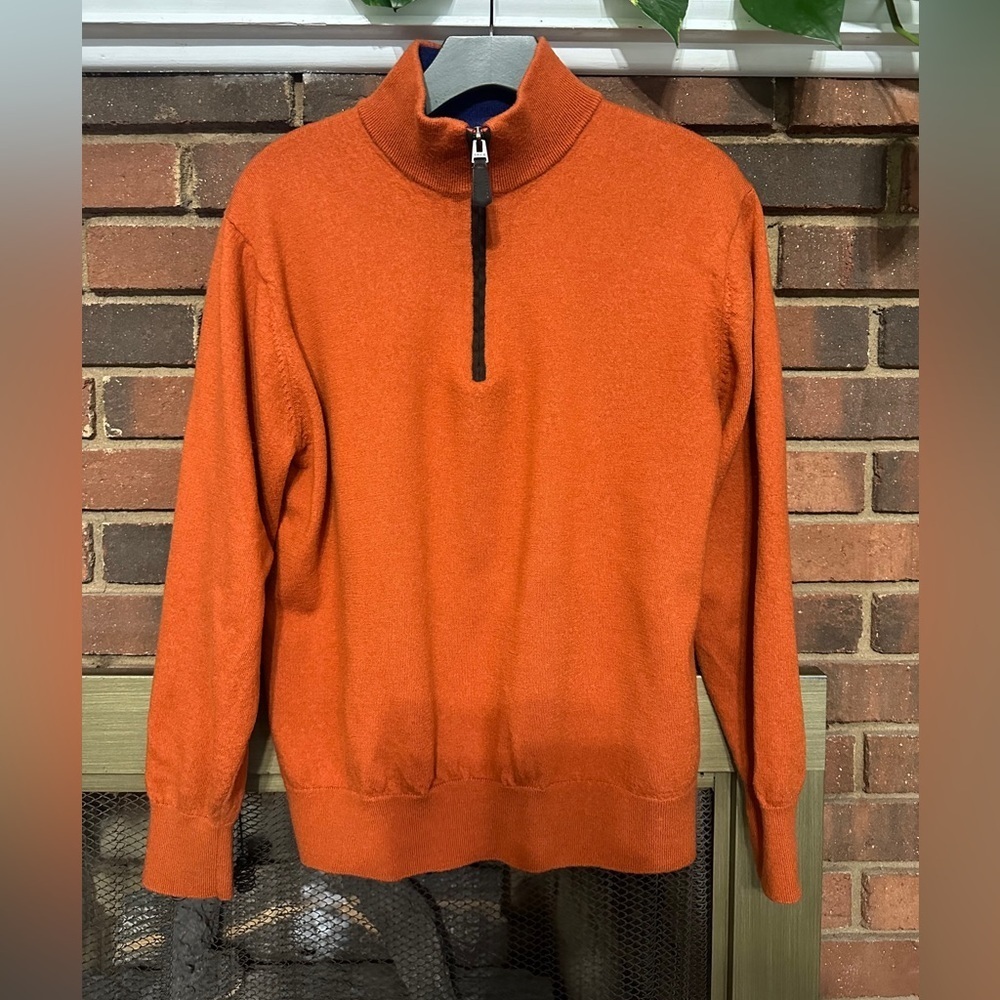 🛍️men’s Orvis Sweater with zipper high neck size Large